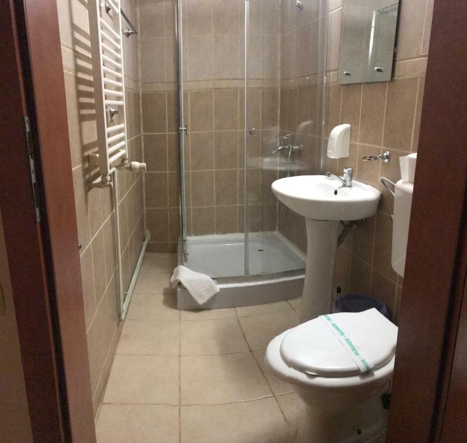 Hotel Cosmin Arad Esterno foto